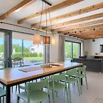 Modern Pinca With Pool&grill In Vizinada * Lasci