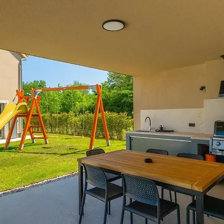Modern Pinca With Pool And Grill In Vizinada Villa *