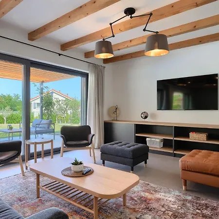 Villa Modern Pinca With Pool And Grill In Vizinada